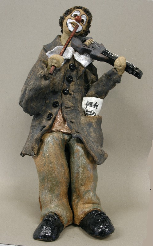 Ståemde klovn med violin
