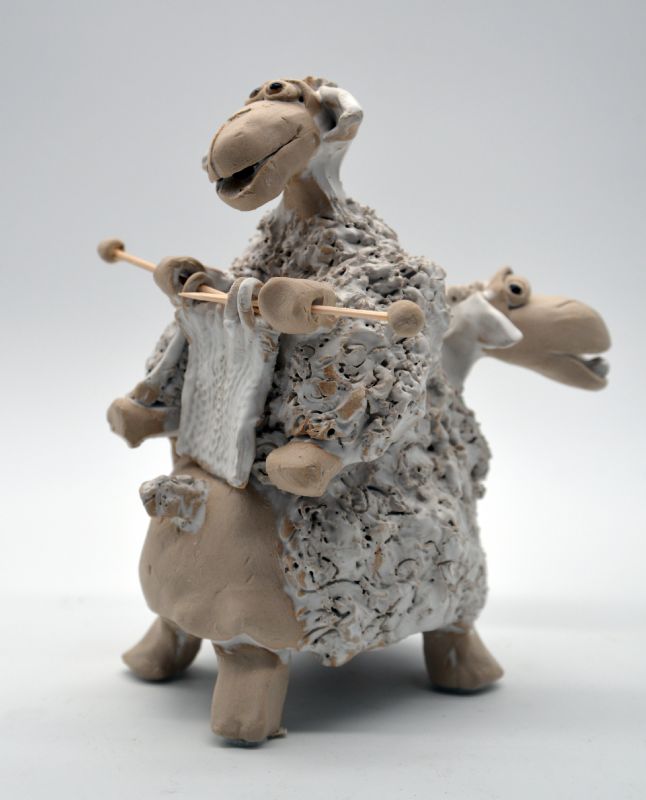 Får med strikketøj