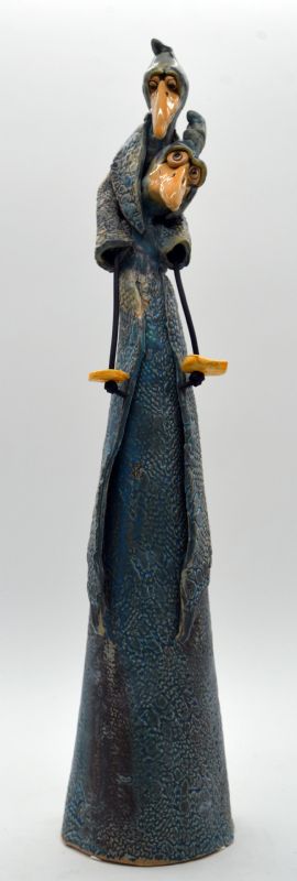 Fugl med barn på søjle