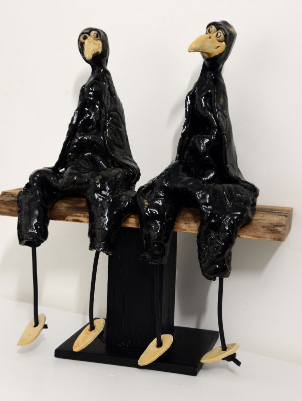 2 store fugle på bænk