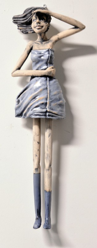 Kvinde pindben - vægskulptur