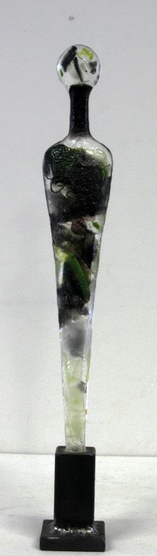 Glasskulptur med metalfod