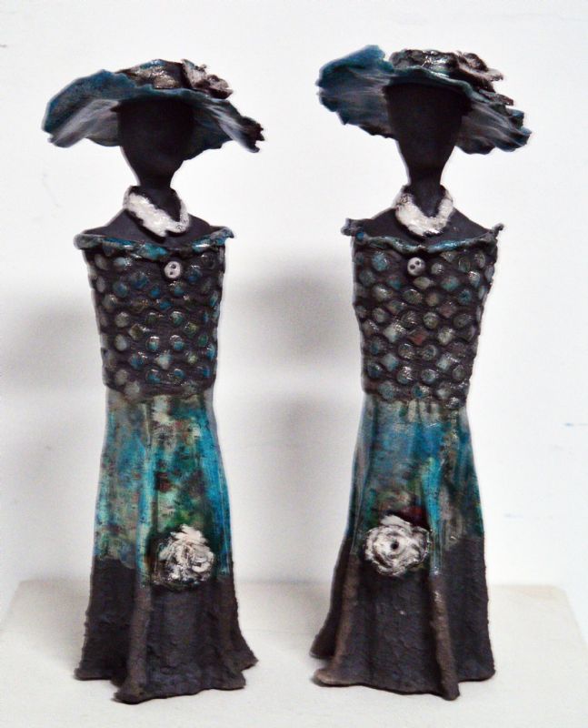 Tvillingsæt med kjole og hat