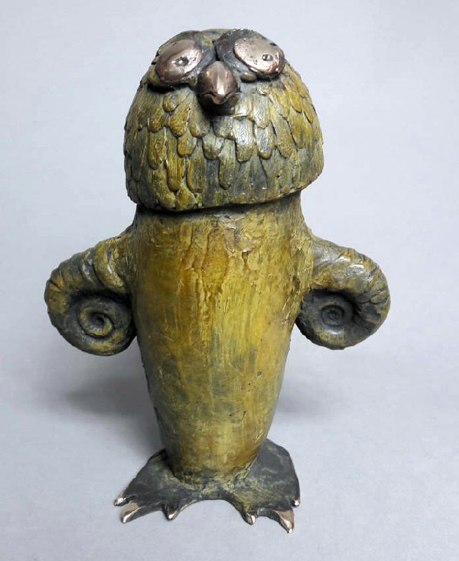 Slim Brown Owl - bronzeskulptur