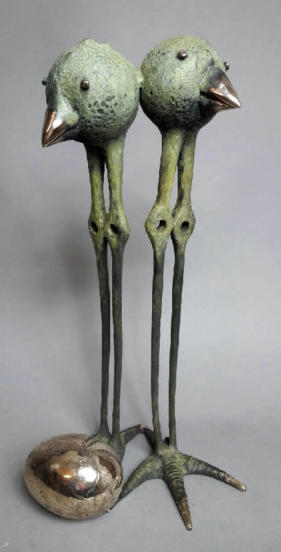 Birds With An Egg - bronzeskulptur