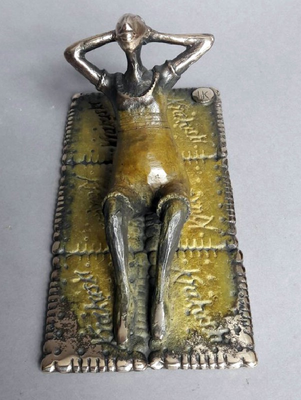 I Exercise Crunches (brown)  