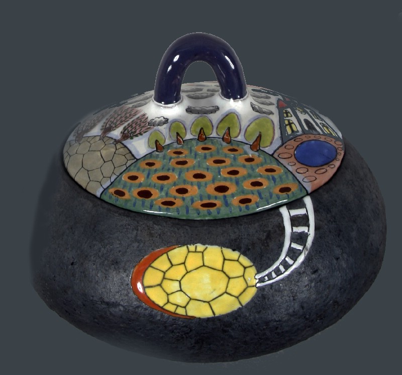 Round box - Rakubrændt keramik