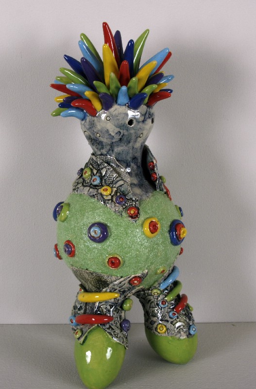 Kvinde - keramisk skulptur